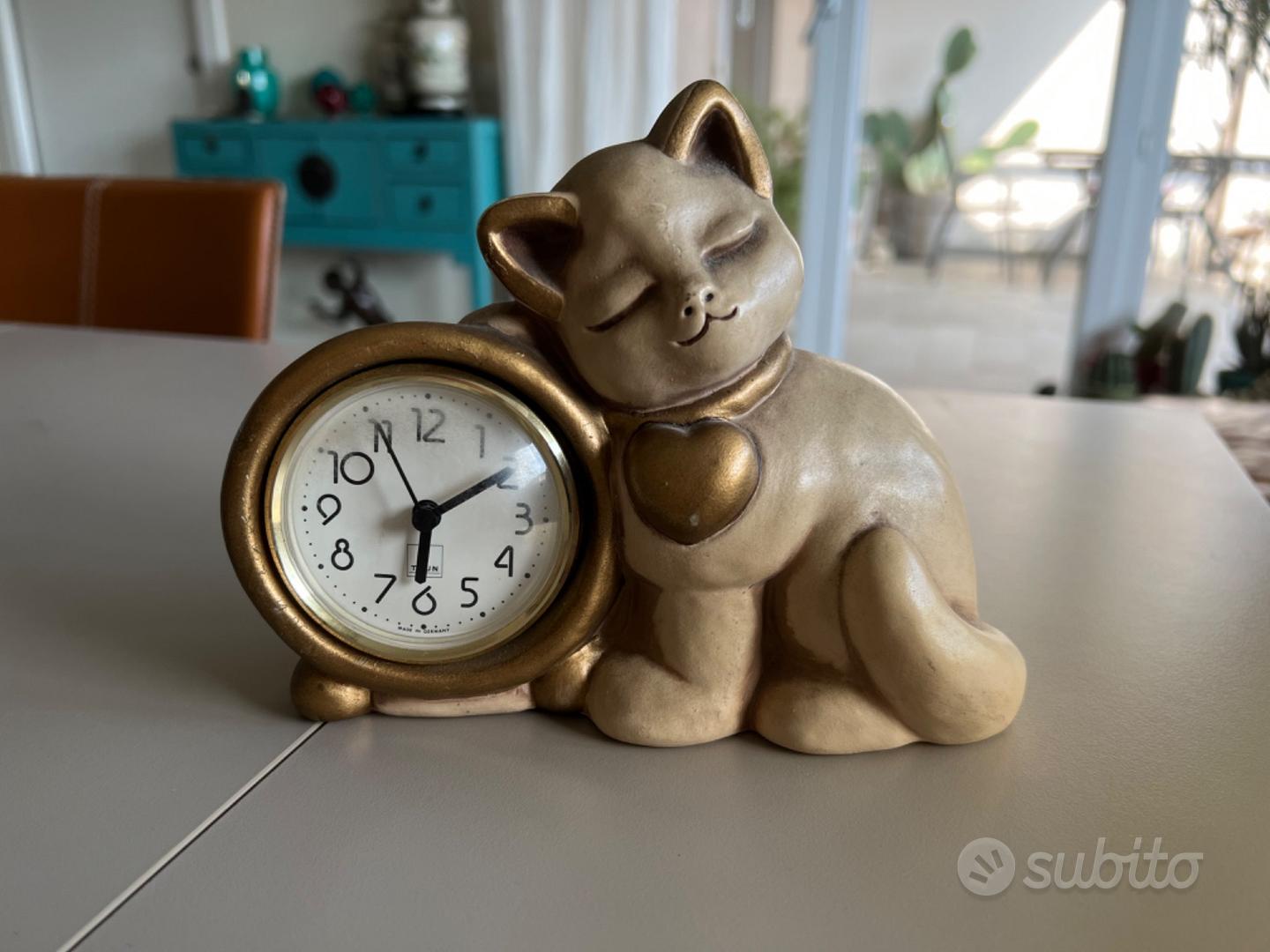 thun gatto con cuore oro e orologio da tavolo - Arredamento e