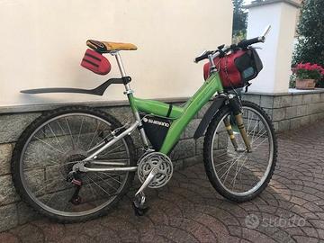 bicicletta mountain bike