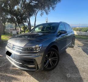 Volkswagen Tiguan R line 2.0 TDI 150CV