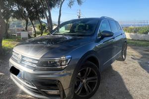 Volkswagen Tiguan R line 2.0 TDI 150CV