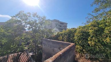 CASA SEMINDIPENDENTE A REGGIO DI CALABRIA
