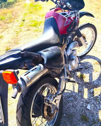 Yamaha XT600 pronta all'uso, avviam.  elettrico