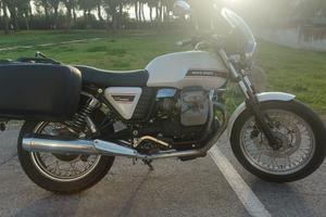 Moto Guzzi V7 Classic