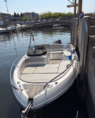 Barca Marinello Eden 18 + Yamaha F100 (90 ore)