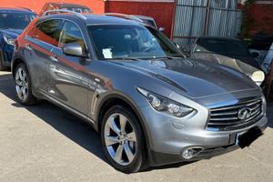 QX70 3.0 diesel V6 AT S Premium