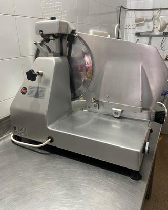 Affettatrice Fac modello F 350