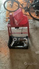 Passapomodoro elettrico