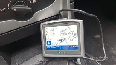 navigatore tomtom