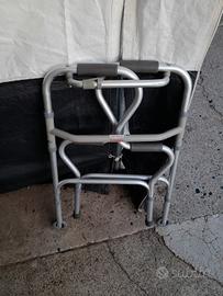 Deambulatore pieghevole