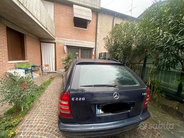 C220 anno 2003