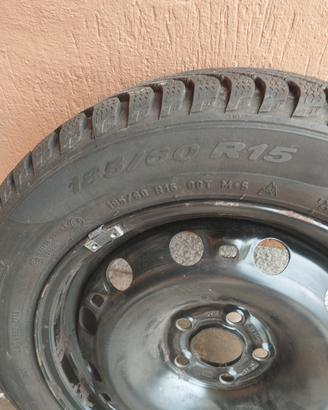 gomme invernali 185/60/15