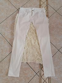 Pantalone total white da donna.