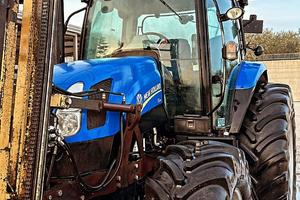 New Holland T6 140