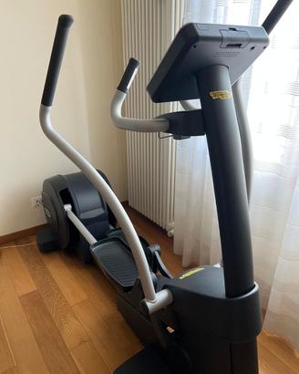 Technogym Synchro Forma - Ellittica professionale