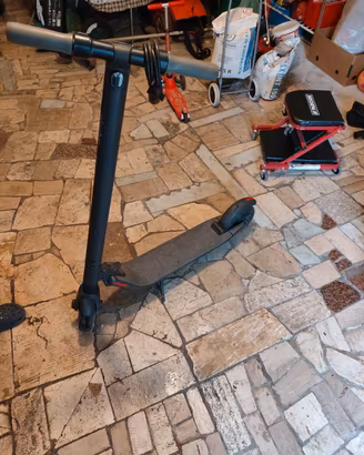 Ninebot Segway ES2 da riparare 
