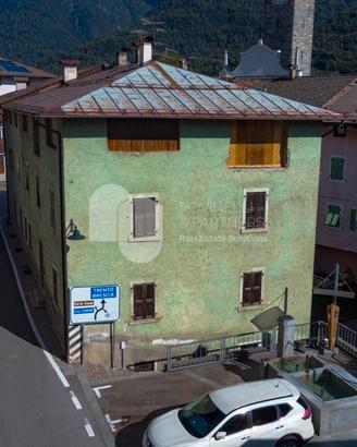 Porzione di Casa da Ristrutturare