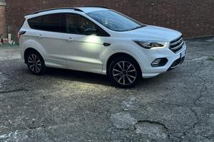 Ford kuga 2018 1.5 diesel 120cv 120.000 km