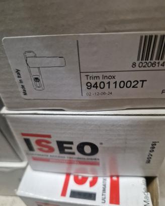 Maniglia nera Iseo Idea Base 