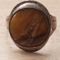 Anello in argento 925 con pietra occhio di tigre