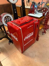 Ghiacciaia coca cola restaurata perfetta