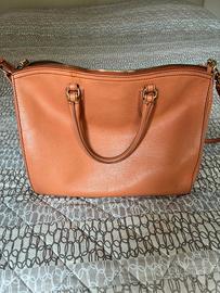 Borsa Maxmara