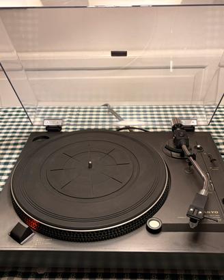 Piatto giradischi Sanyo trazione dretta  TP1020UM