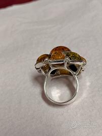 Anello argento ed ambra naturale 