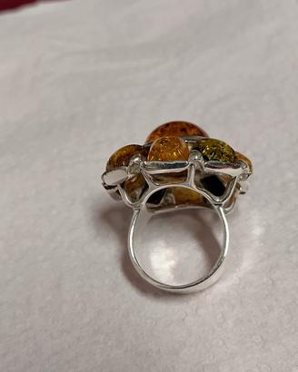 Anello argento ed ambra naturale 