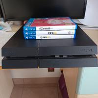 PS4 + 3 Giochi (In super esclusiva) + joystick 