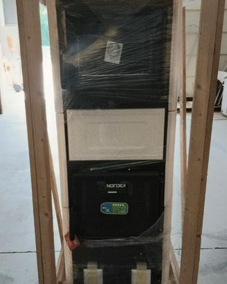Stufa a legna con forno