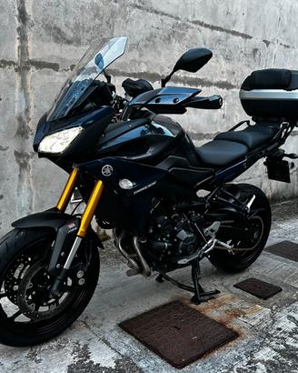 Yamaha tracer 900