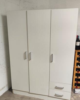 Armadio bianco 3 ante con cassetti