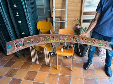 Scritta benvenuti in legno