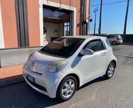 Toyota iQ 1.0 Multidrive