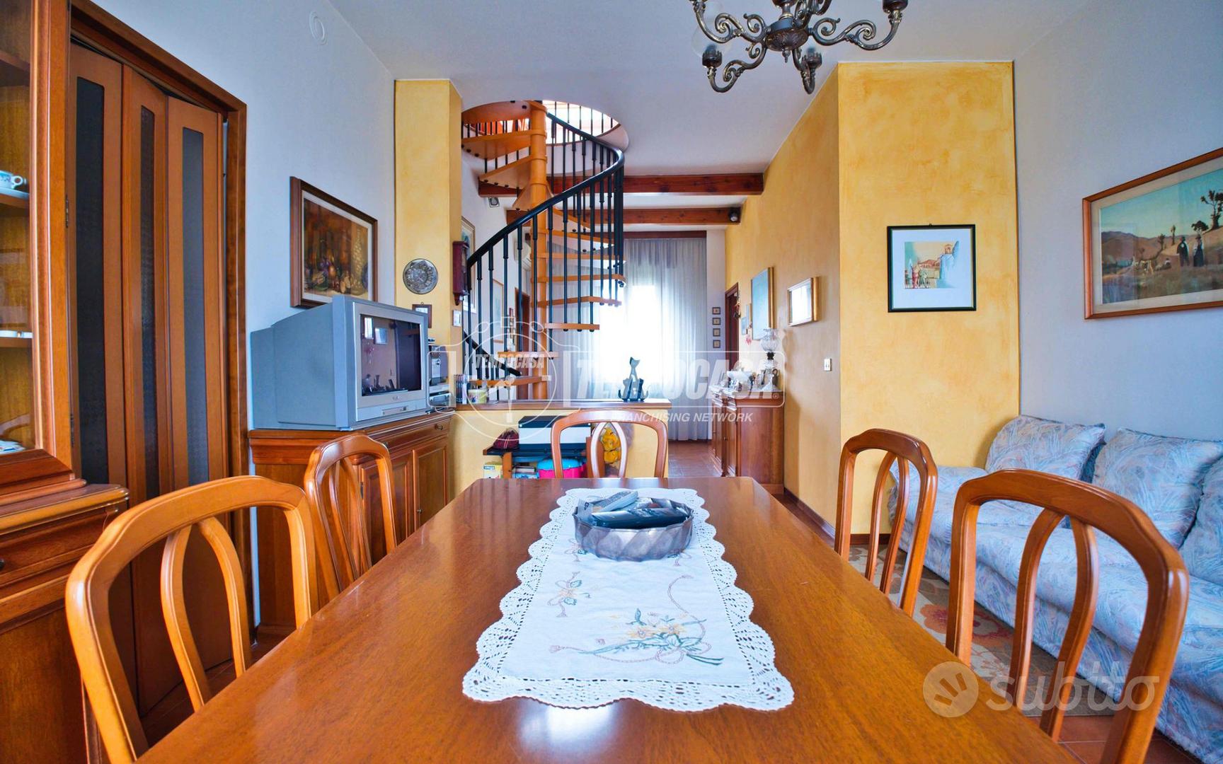 House in Trecate, Novara - Vista 5