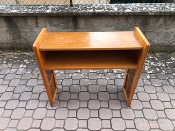 Tavolino con ripiano/mobile porta tv