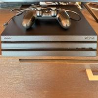 PlayStation 4 Pro 1 Terabyte 1TB PS4 in garanzia.