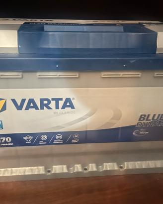 Batteria auto 70 ah. Varta n70