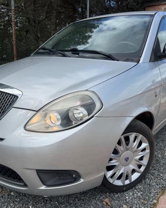 Lancia Ypsilon 1.2 69 CV Diva