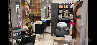 Nuovo Hair Saloon in gestione a Biella