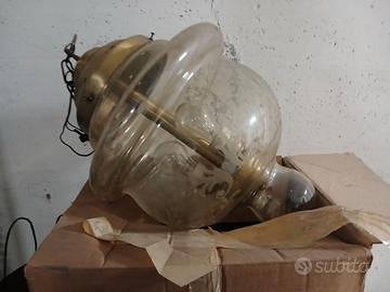 Lampada di grandi dimensioni per portico