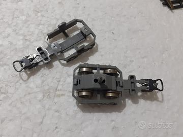 coppia carrelli locomotore 