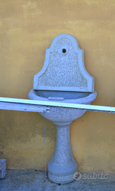 Fontanella in cemento