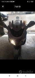 Piaggio XEvo 250 - 2004