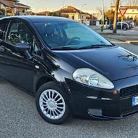 Fiat G.Punto 1.4 benzina E Gpl neopatentati