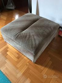 Pouf Proposals in pelle scamosciata vintage.