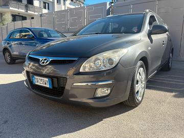 Hyundai i30 1.6 CRDi VGT 16V 90CV 5p.