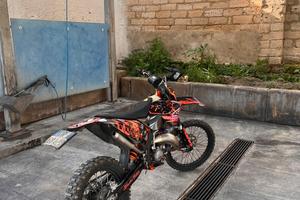 Ktm exc 125 2011 Six days