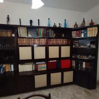 Libreria con tavolo 