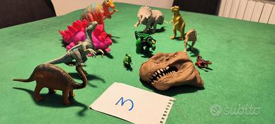 3 - GIOCHI PER BAMBINI - Divers dinosauri usati